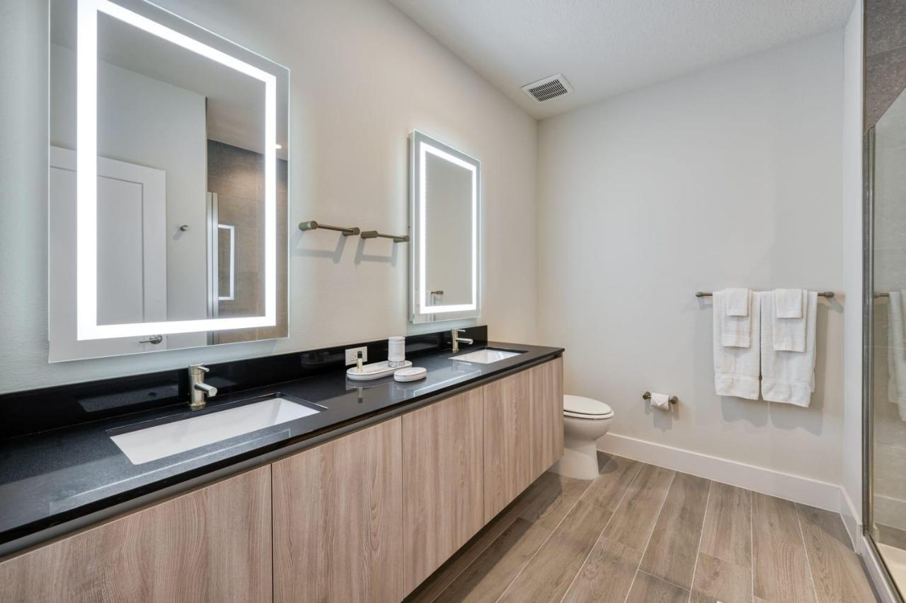 Modern Home With Private Pool Near Disneyオーランド エクステリア 写真