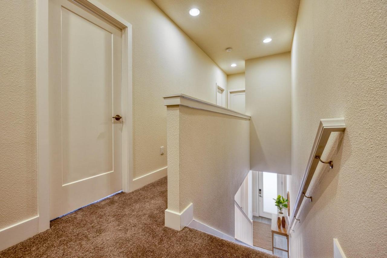 Modern Home With Private Pool Near Disneyオーランド エクステリア 写真